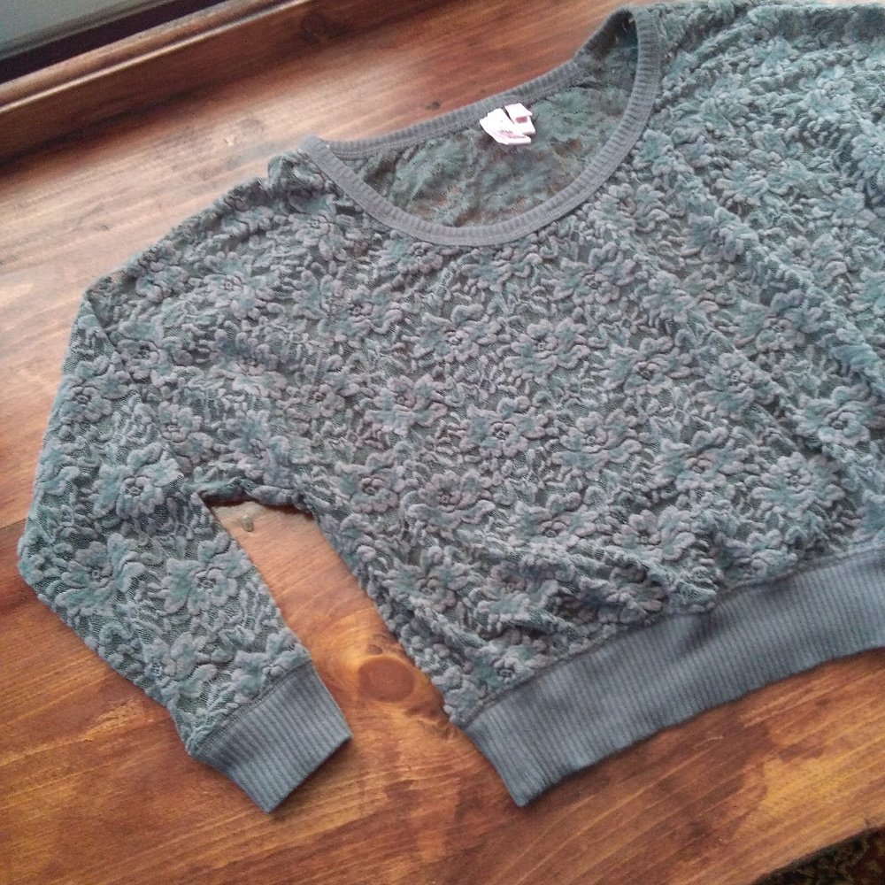 Lacey Fang top with ribbing.